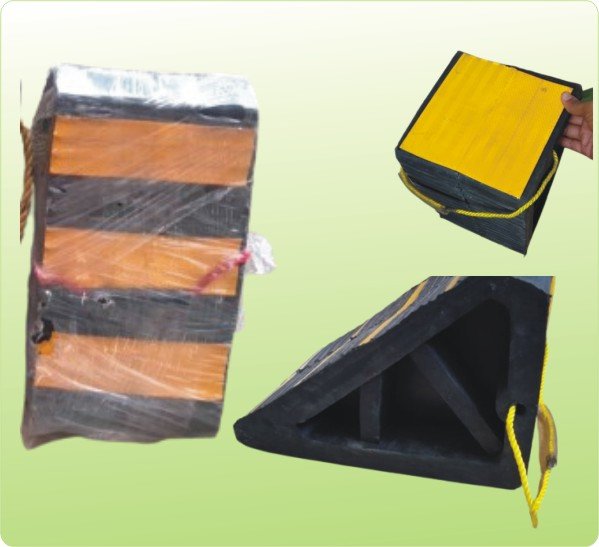 Wheel Chock With Rope Wheel Chock With Rope