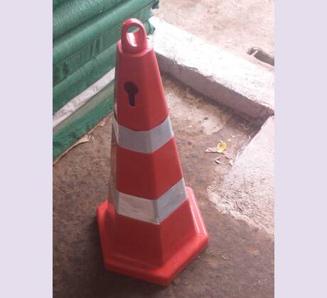 hexagonal cone with rubber base
